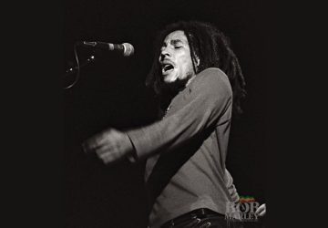 Frases de Bob Marley em inglês com tradução